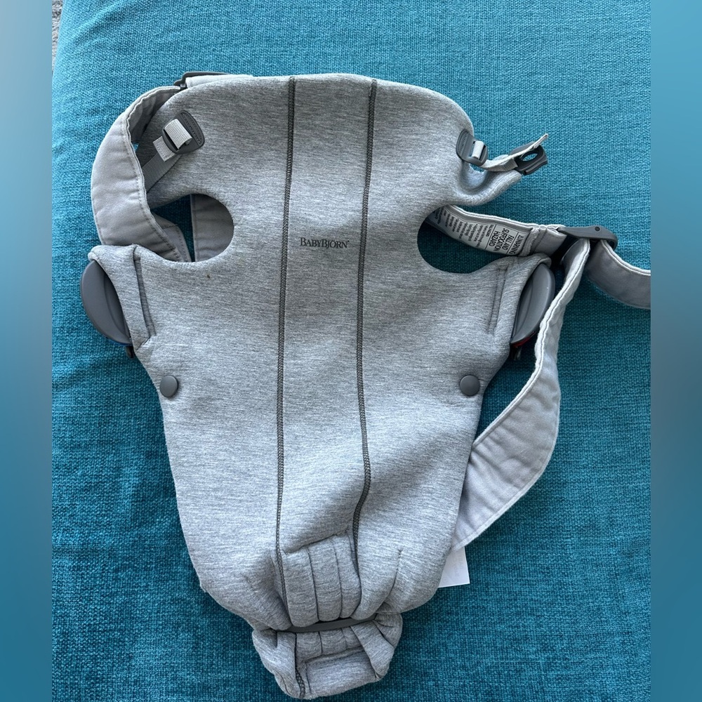 BabyBjörn Carrier Mini, Light Gray, 3D Jersey | Carrier (7-25 lbs)